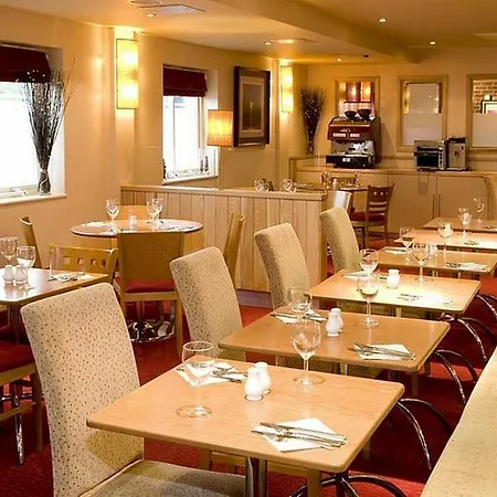 Premier London Heathrow M4/j4 Hillingdon