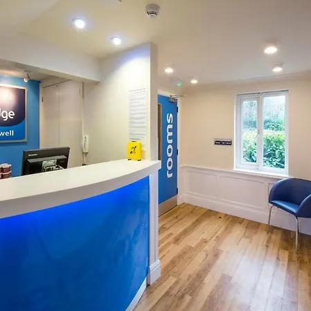 Hotel Travelodge Chigwell 3*