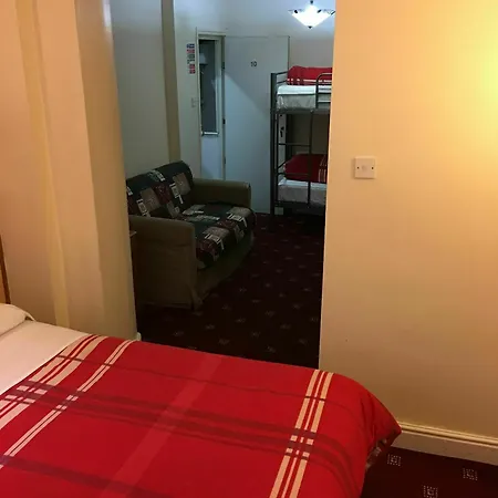 Guest house Surtees