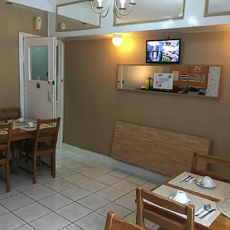 Guest house Surtees London