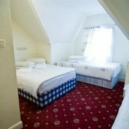 Five Kings Bed & Breakfast 2*