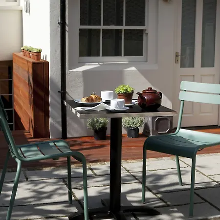 Bed & Breakfast Kennington 4*