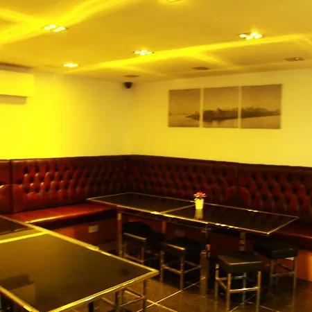 Exhibition Court 4 Λονδίνο