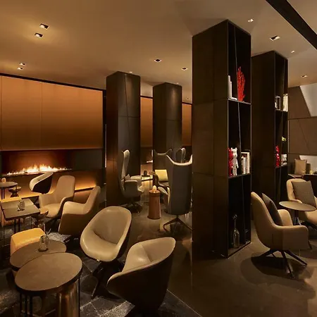 Hotel Park Plaza Waterloo 4*