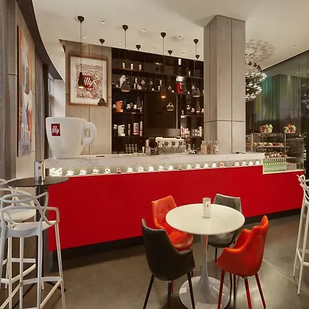 Hotel Park Plaza Waterloo 4*