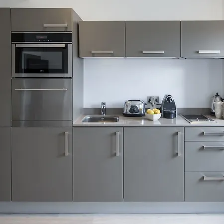 The Rosebery By Supercity Aparthotel London
