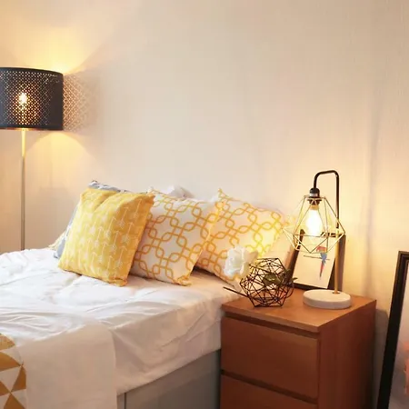Charming In The Heart Of Chiswick * Londra
