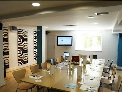 Hotel Umi 3*