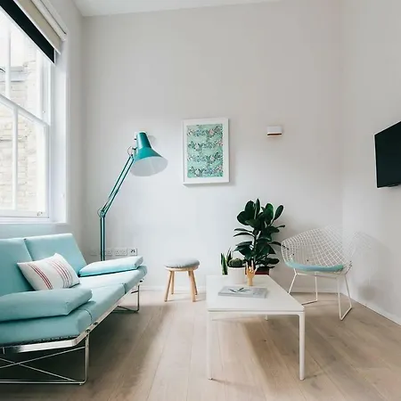 Hausd - Clerkenwell Apartment *