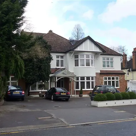 Packfords Hotel 3*