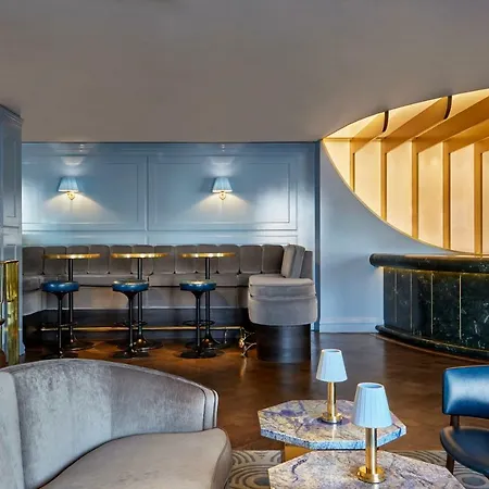 Hotel Sea Containers