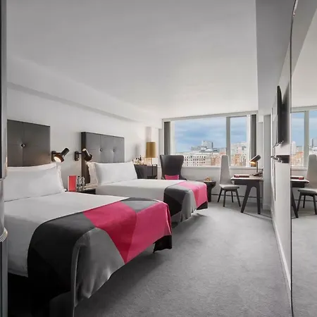 Hotel Sea Containers