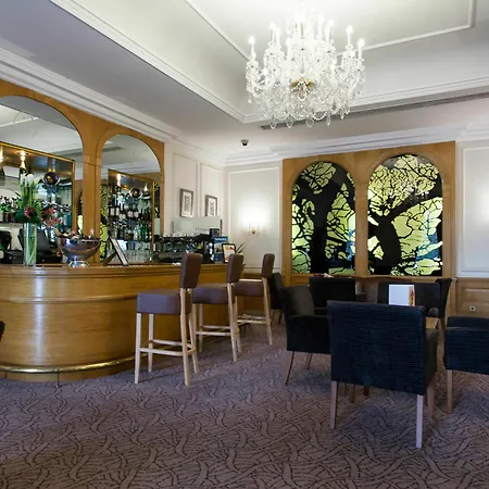 Hotel Thistle Hyde Park Lancaster Gate 4*