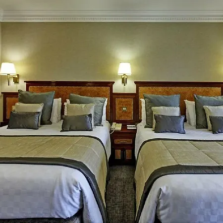 Leonardo Royal City Hotel