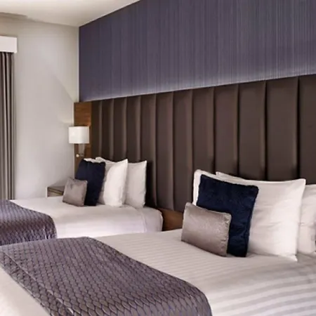 Norfolk Towers Paddington Hotel