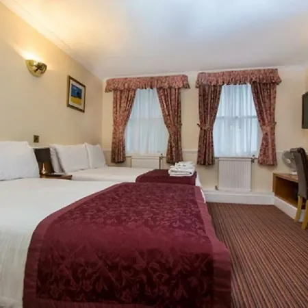 Hotel Brunel 3*
