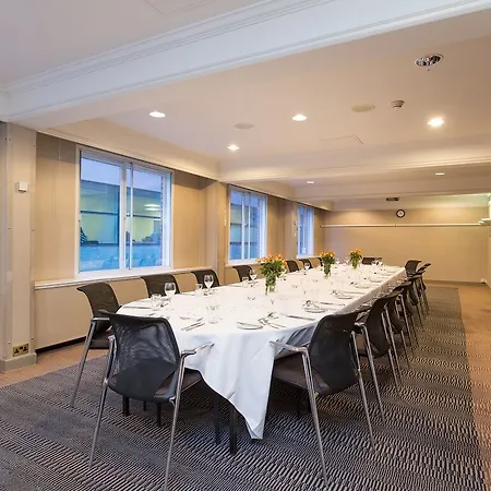 1 Mayfair