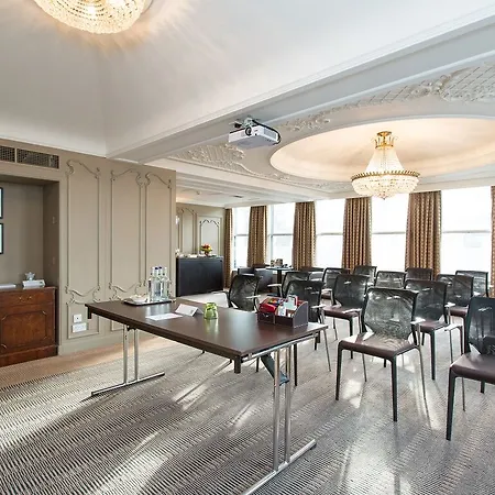 1 Mayfair Hotel 5*