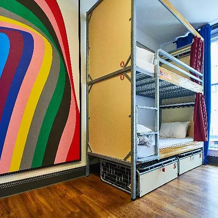 St Christopher's Oasis - Bridge - Female Only * London