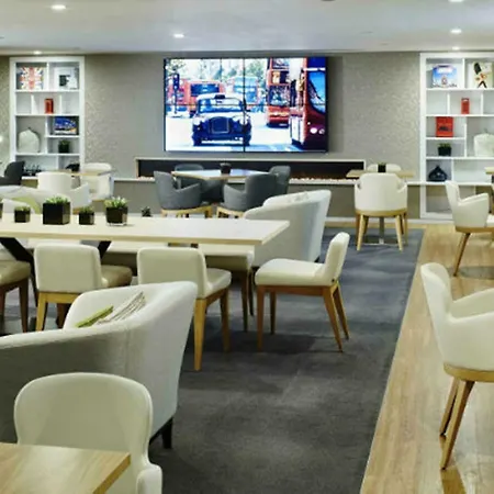 Hotel Marriott Grosvenor Square 5*