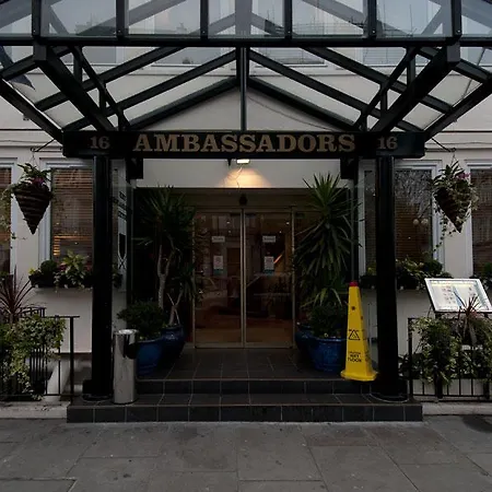 Ambassadors Hotel 3*