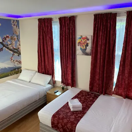 Barking 3* Barking (Greater London)