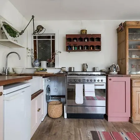 Hampstead Haven 1br Flat דירה