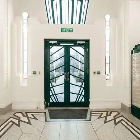 Apartment The Hoover Building *