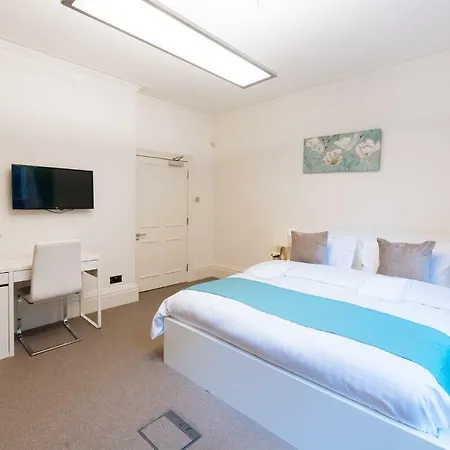 Mayfair Guest house