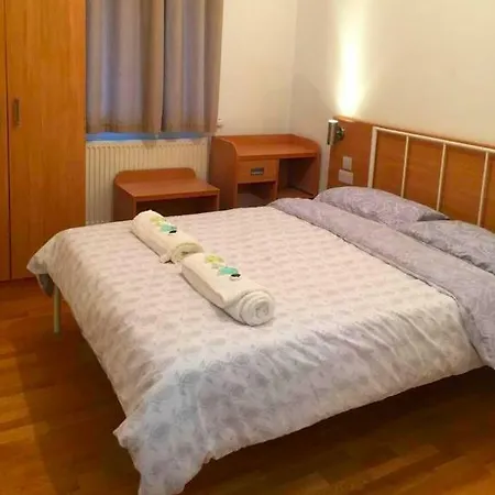 Guest house Crlondon *