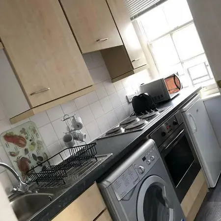 Apartment Central Forset Court Studio