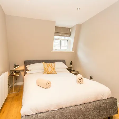 Apartment The Sweet Mews - Large 4bdr