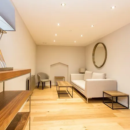 The Sweet Mews - Large 4bdr London