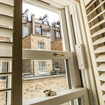 Apartment The Sweet Mews - Large 4bdr London