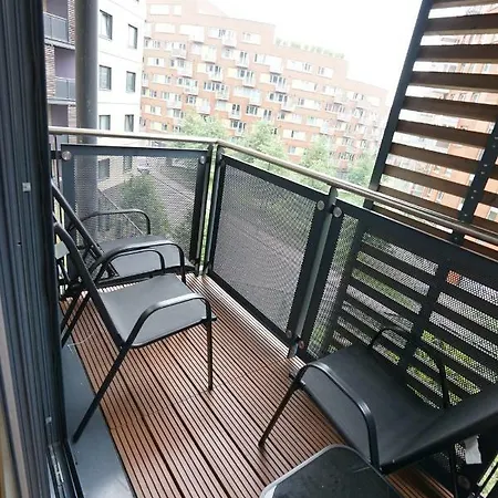 Perfectly Located Stunning 아파트
