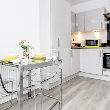 2-bed Notting Hill / Portobello