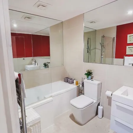 2bedroom Onslow Gardens South Kensington * ロンドン