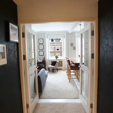 アパート 2bedroom Onslow Gardens South Kensington *