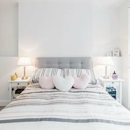 2-bed Notting Hill / Portobello * Londres
