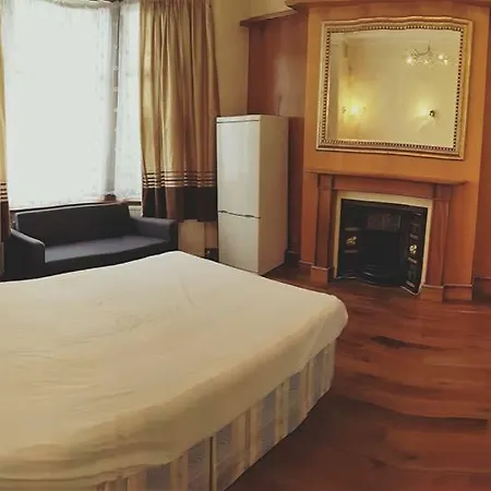 Buchanan Prime 2* Wembley
