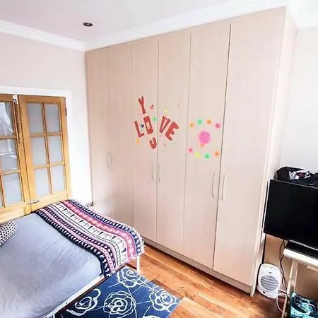 Buchanan Prime Guest house