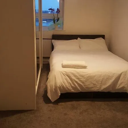 Dunedin House *