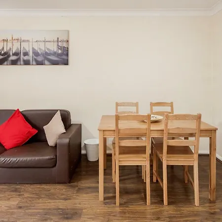 Guest house Donatello Tower Bridge London