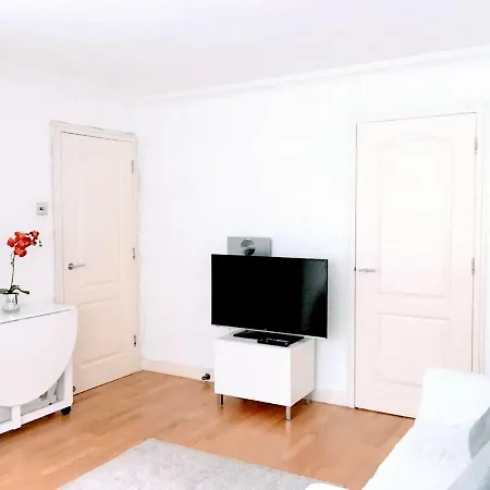 Elegant Fitzrovia 2-bed Nr Oxford Street Helpful Informative Host * London