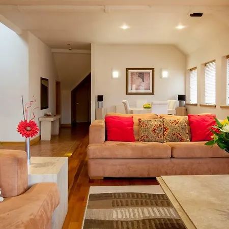 Bright Private - Peaceful Morden Location Apartament Londyn