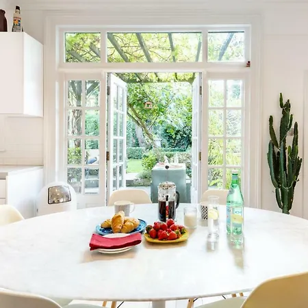 Gorgeous, 4 Bed Victorian House In Dollis Hill Holiday home