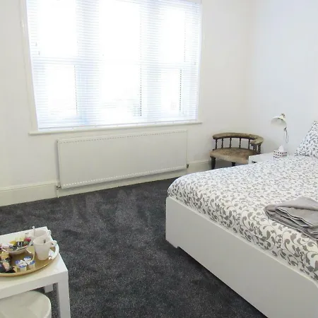 Guest house Fifty London