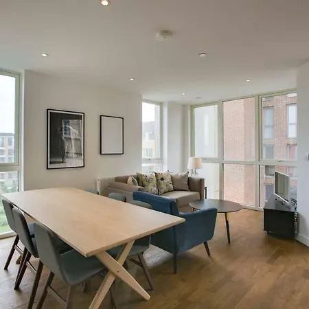 Apartment Discovery Tower
