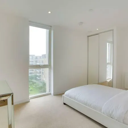 Apartment Discovery Tower London