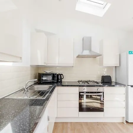 Serviced /excel/ Olympic City/ O2 Arena *